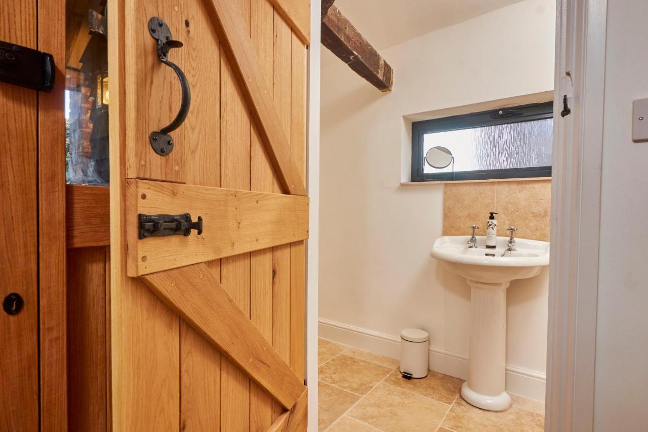 The Coach House, Hambledon