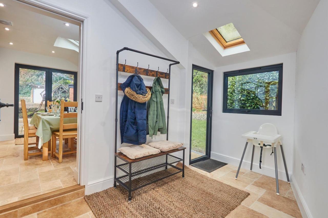 The Coach House, Hambledon Holiday home